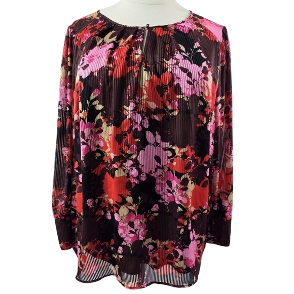 Lane Bryant Red Burgundy Floral Blouse Pleated Keyhole Neck Colorful Romantic - Picture 1 of 11